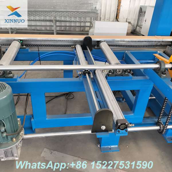 automatic-purlin-stacking-machine-for-cz-steel-profiles