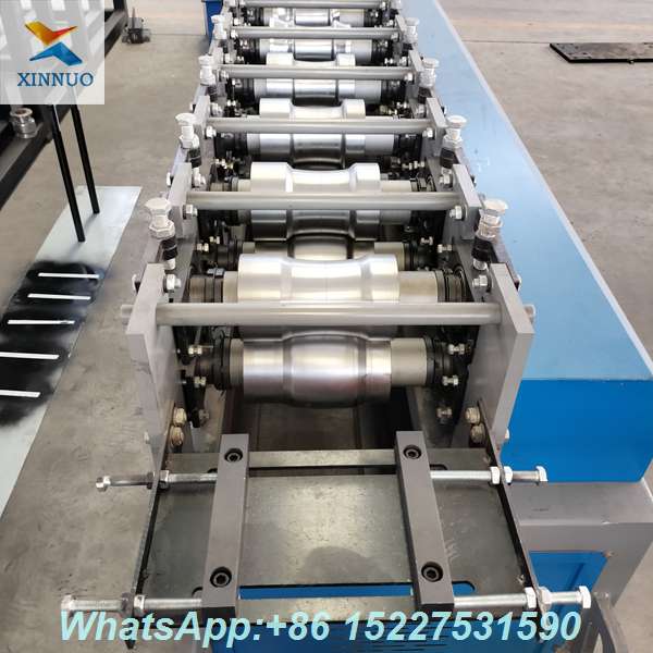 roller-shutter-door-roll-forming-machine