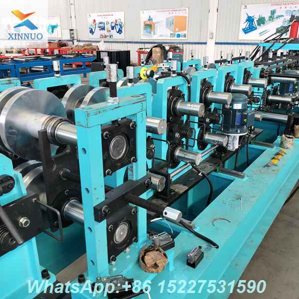 automatic-cz-purlin-roll-forming-machine-with-front-punching-system